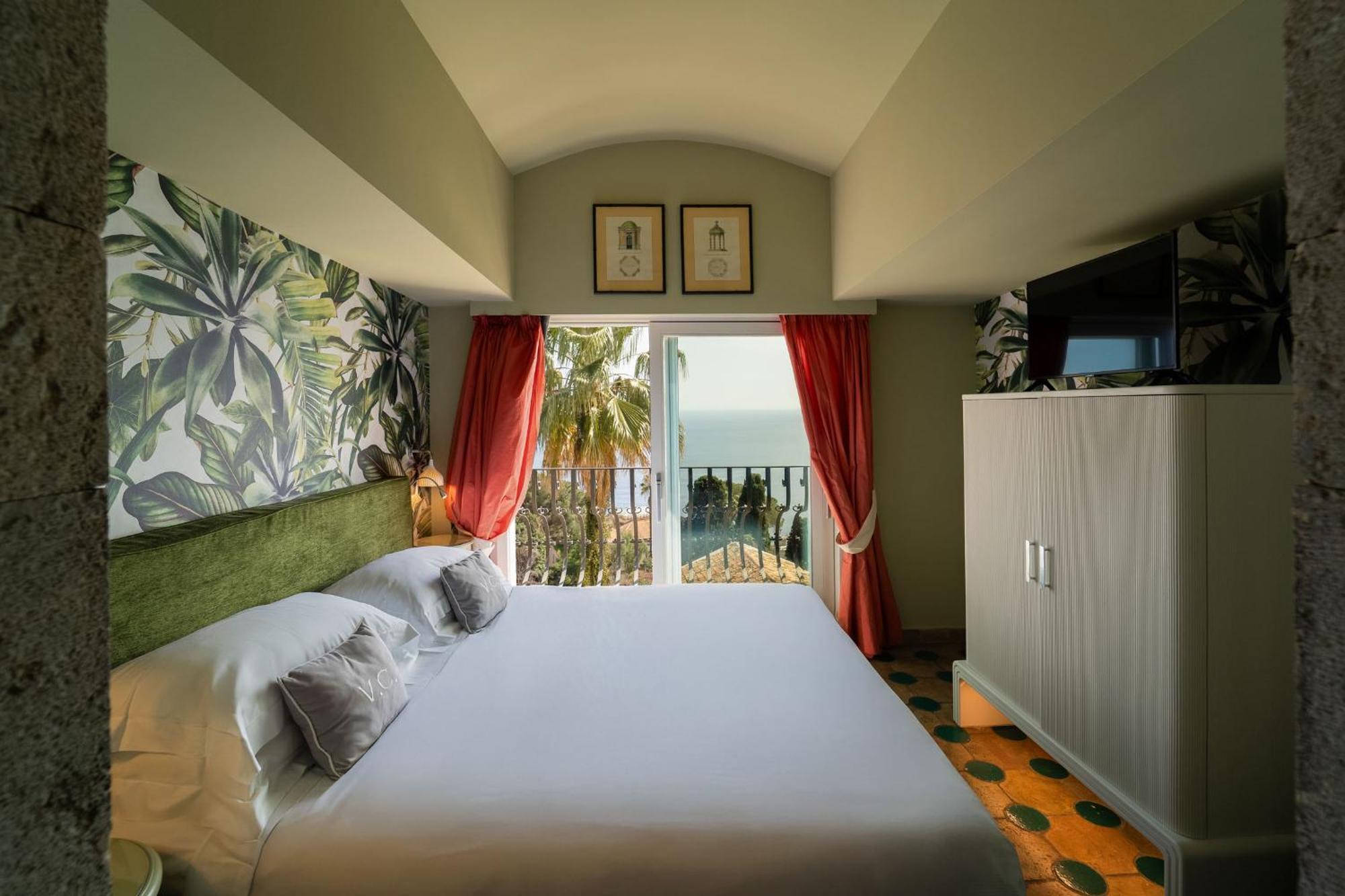 Hotel Carlotta 4*